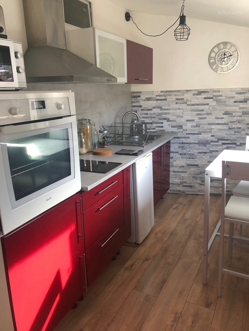 Studio meublé 32m2 Maison carrée — photo 1