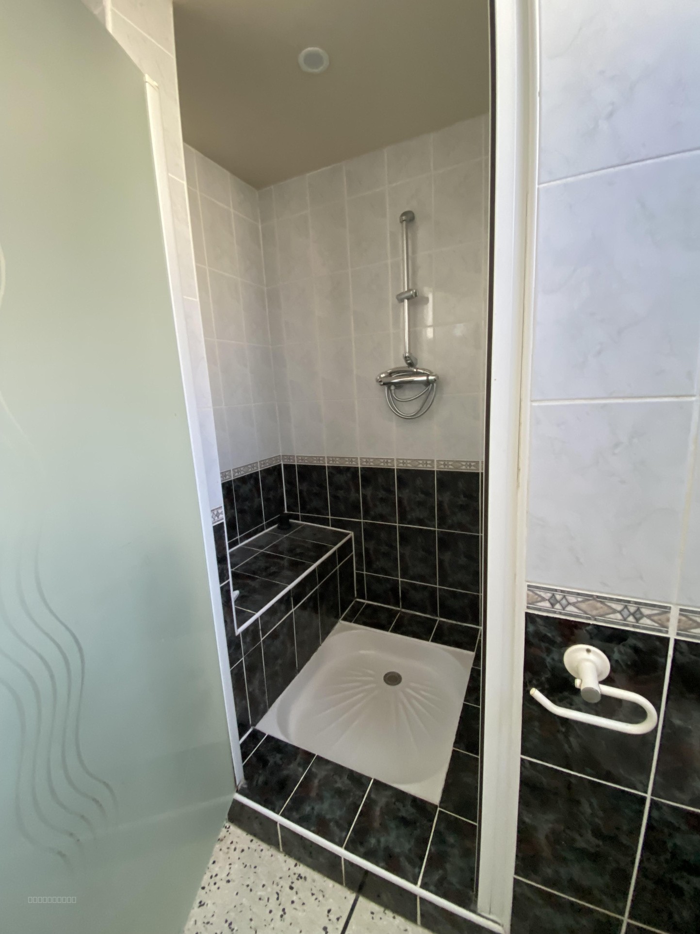 À louer à l’année Jolie maison meublée T3 avec jardin au cœur de Frontignan — photo 12