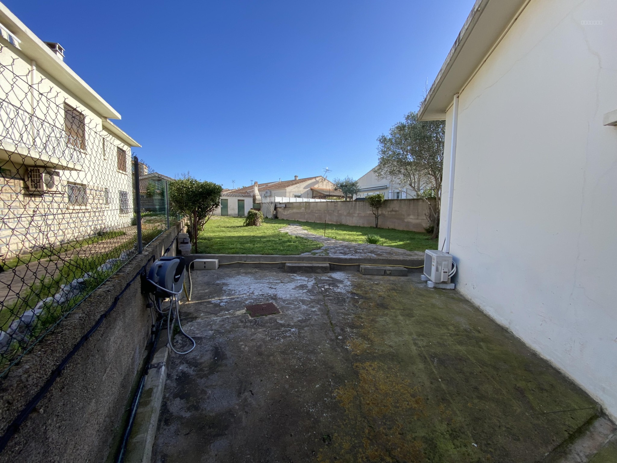 À louer à l’année Jolie maison meublée T3 avec jardin au cœur de Frontignan — photo 5