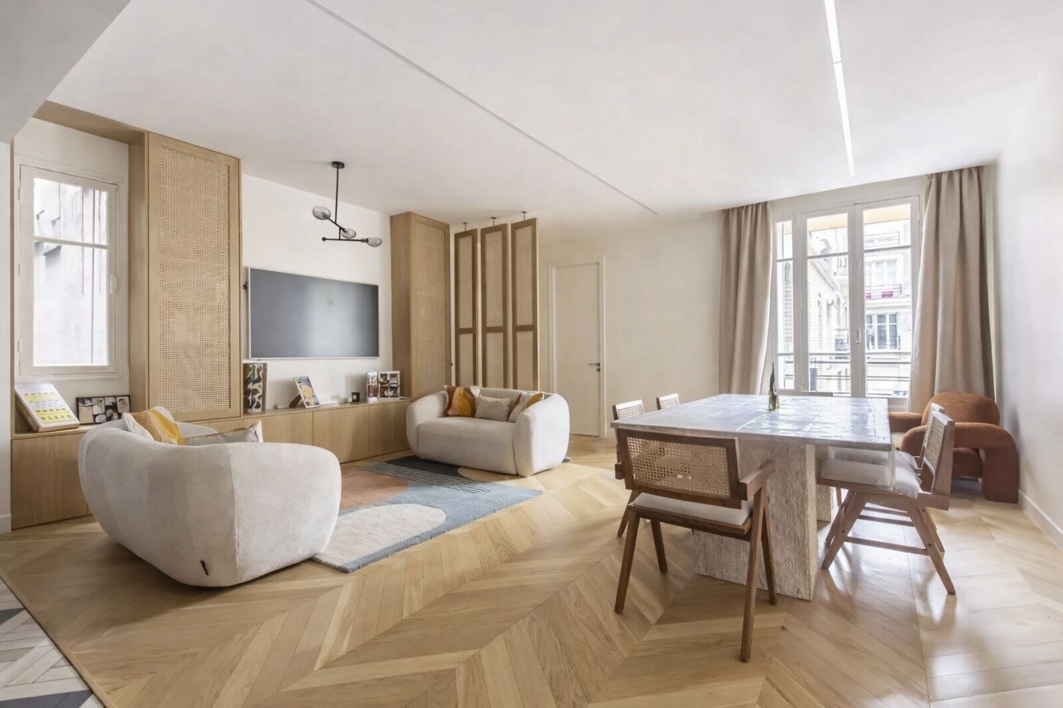Appartement à vendre à Paris, 95 m², 4 pièces – photo 1 sur 10