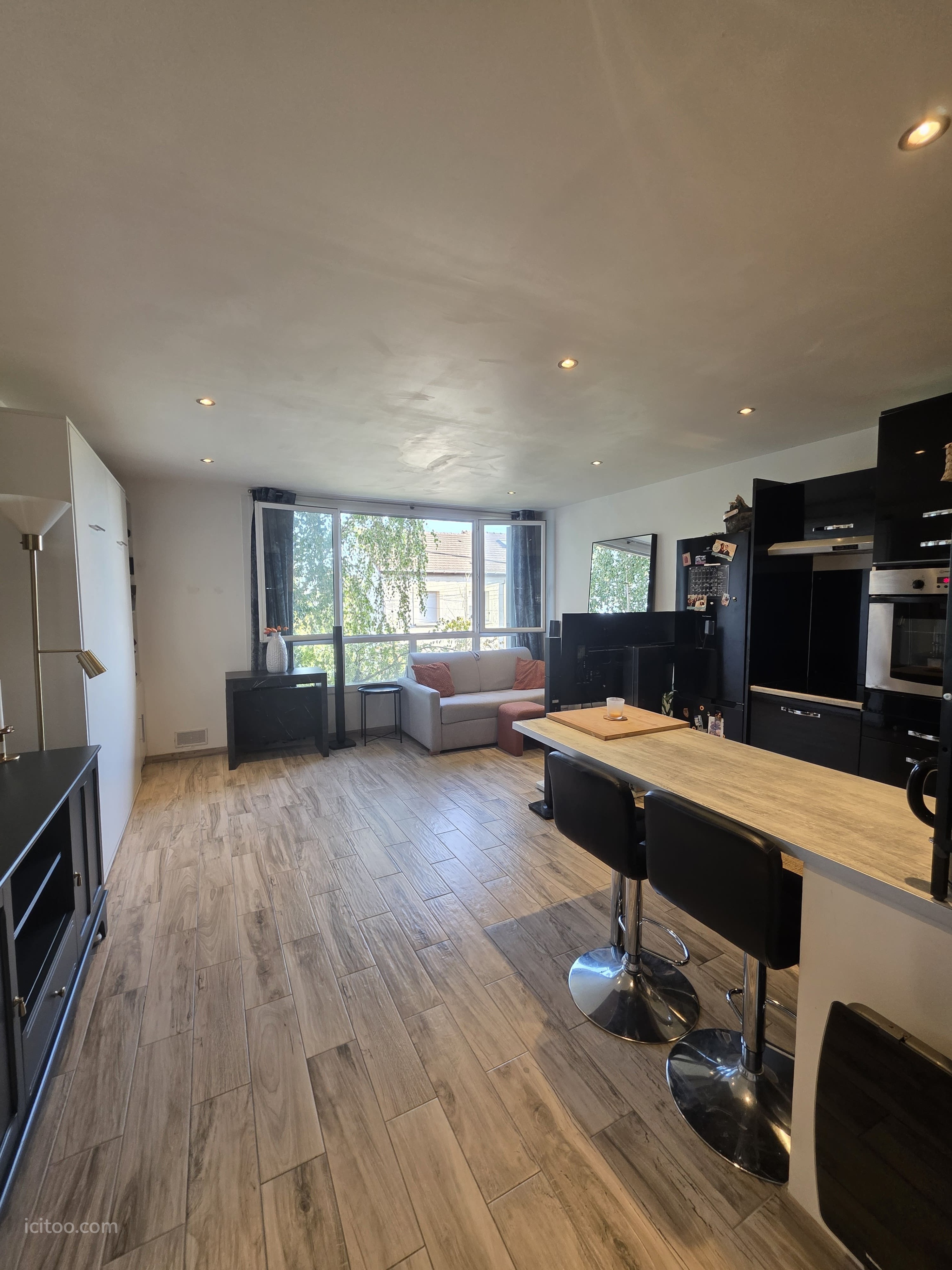 Studio/T1 rénové de 28,58 m² – Cave + parking - Houilles — photo 2