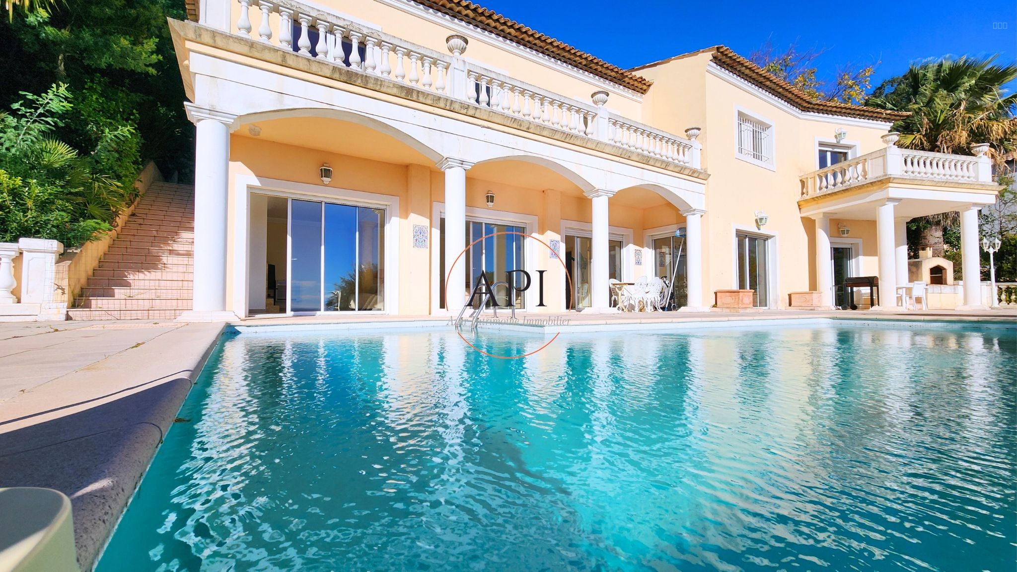 Maison à vendre à Mandelieu la napoule, 40,81 m², 6 pièces – photo 1 sur 10