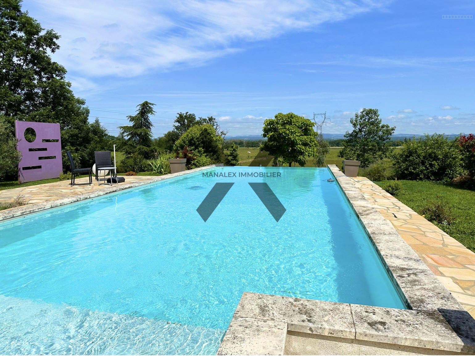 Maison à vendre à Mably, 220 m², 8 pièces – photo 1 sur 20