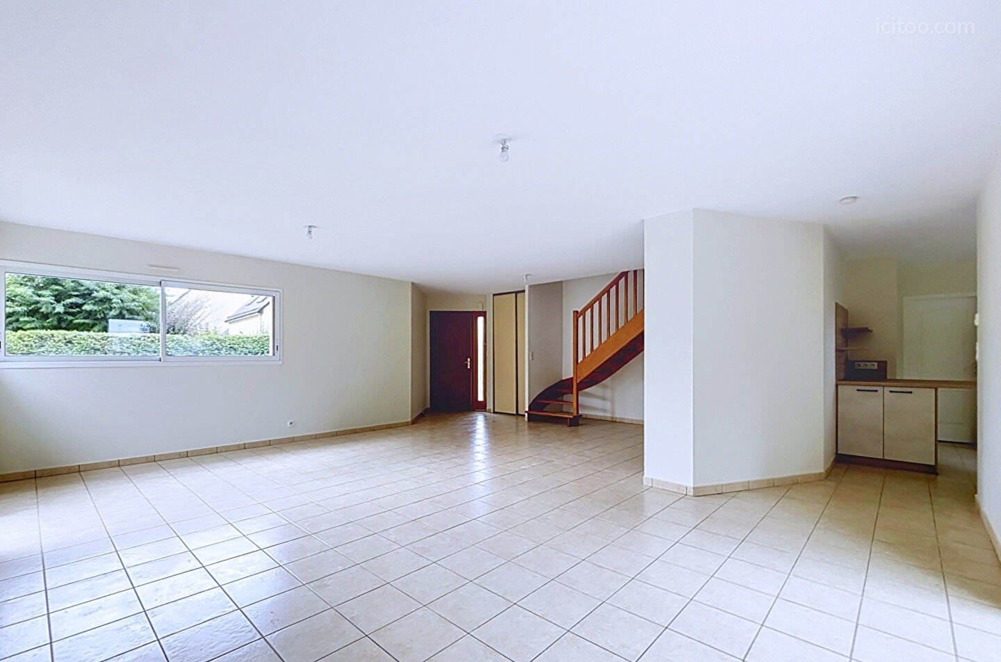 Maison à louer à Ercé-près-Liffré, 148 m², 5 pièces – photo 1 sur 5