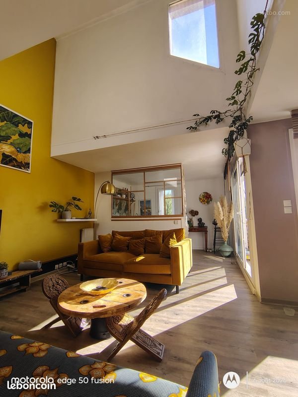 DUPLEX 105 m² – VUE LAC – 3 CHAMBRES – GARAGE – DERNIER ÉTAGE — photo 1