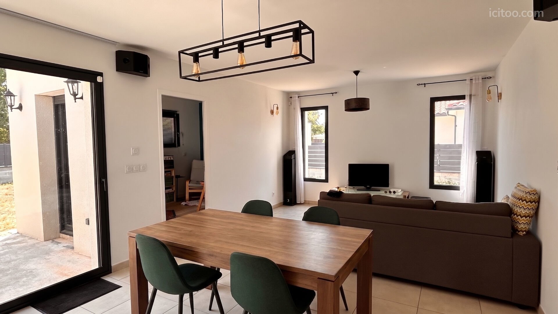 Maison à vendre à Le Fauga, 121 m², 6 pièces – photo 1 sur 5