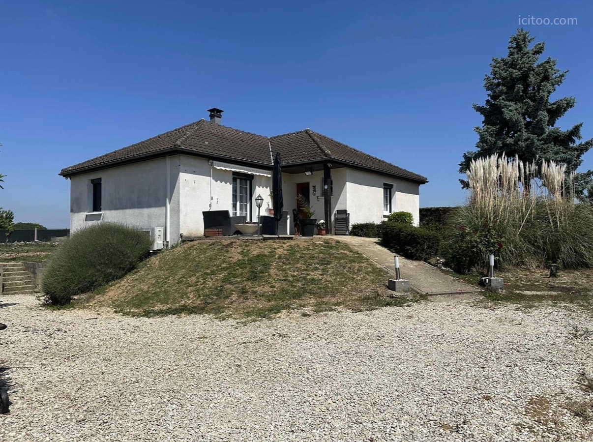 Maison à vendre à Radonvilliers, 90 m², 4 pièces – photo 1 sur 9
